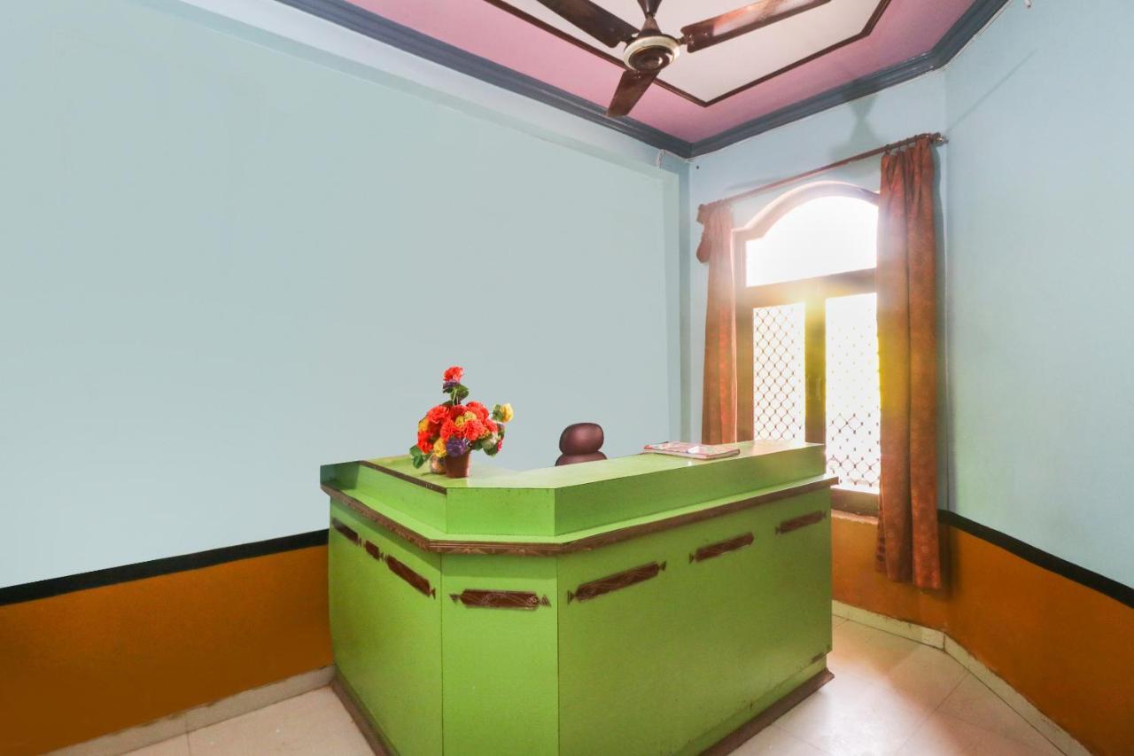 Spot On 67728 Ashish Guest House Jaunpur Buitenkant foto